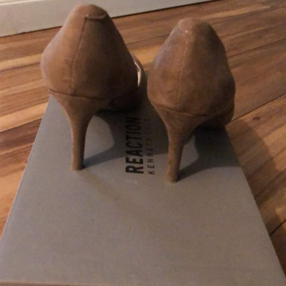 Kenneth Cole heels - Picture 4 of 4